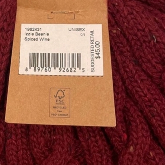 NWT Prana Izzie Cable Knit Hat Spiced Wine Burgundy Organic Cap - Picture 5 of 5